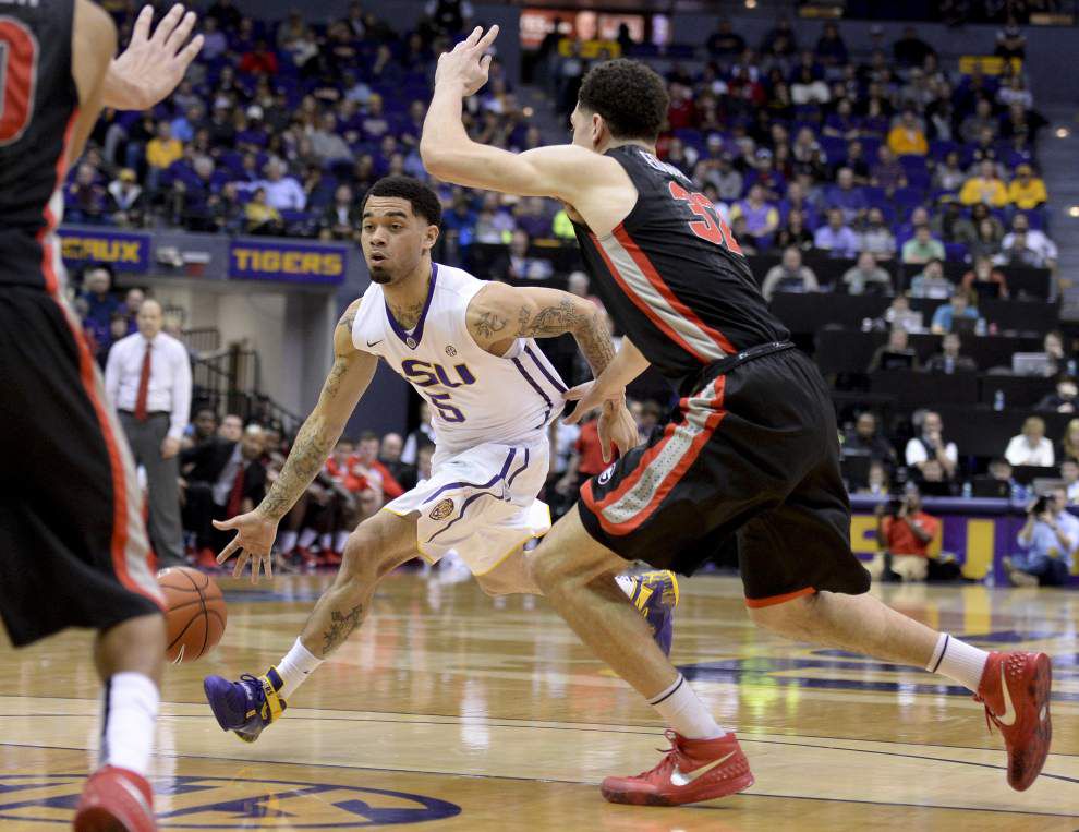 Wild, wild win: LSU basketball survives furious Georgia rally, avoids major meltdown as No. 1 Oklahoma looms _lowres