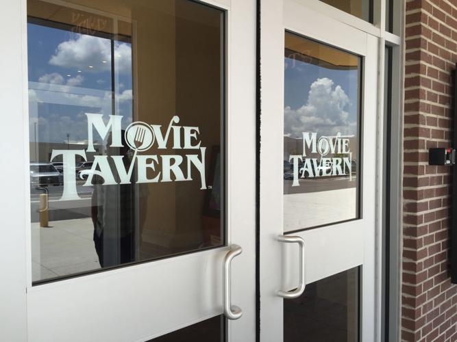Restaurant review Movie Tavern at Juban Crossing has blockbuster