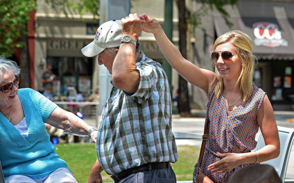 Photos: 'Sunday in the Park' dancing and fun at N. Boulevard Town Square marks the end the spring season events for 2015 _lowres