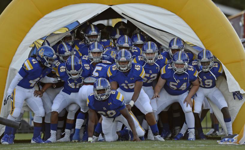 Parkview takes control early, tackles East Ascension High School