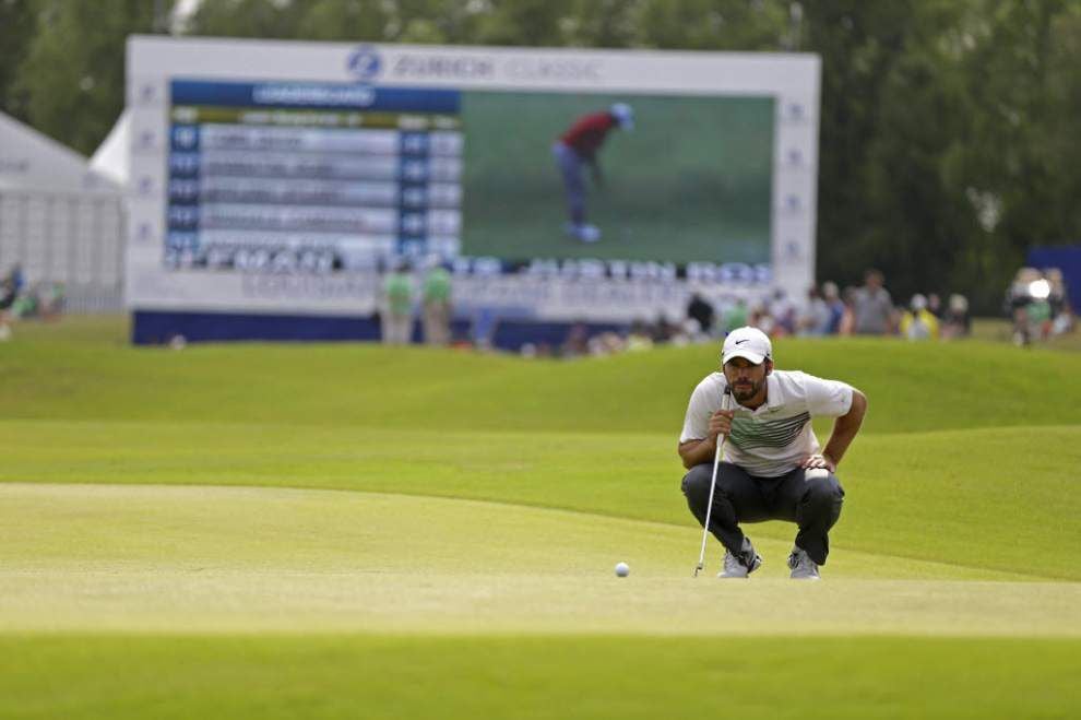 Live updates: Play has resumed after a rain delay at the Zurich Classic _lowres