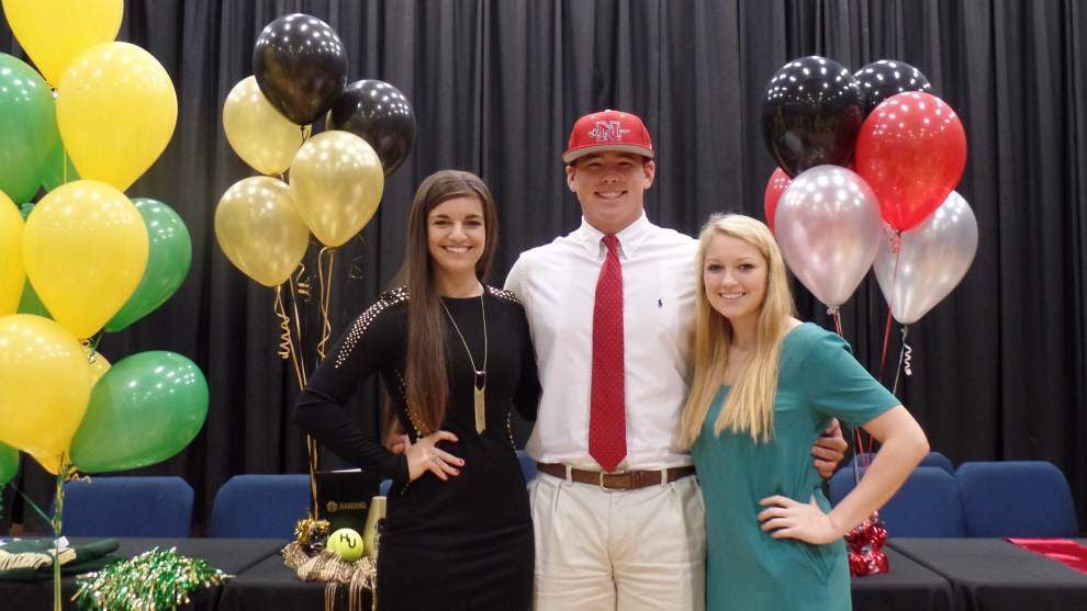 Slide show: The first day for high school athletes to sign national letters of intent in the early signing period _lowres