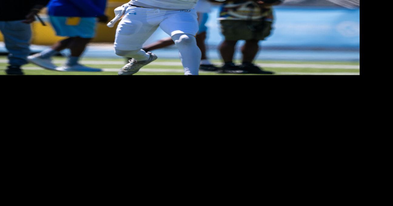 Southern football quarterback Jalen Woods put on stretcher after hit in ...