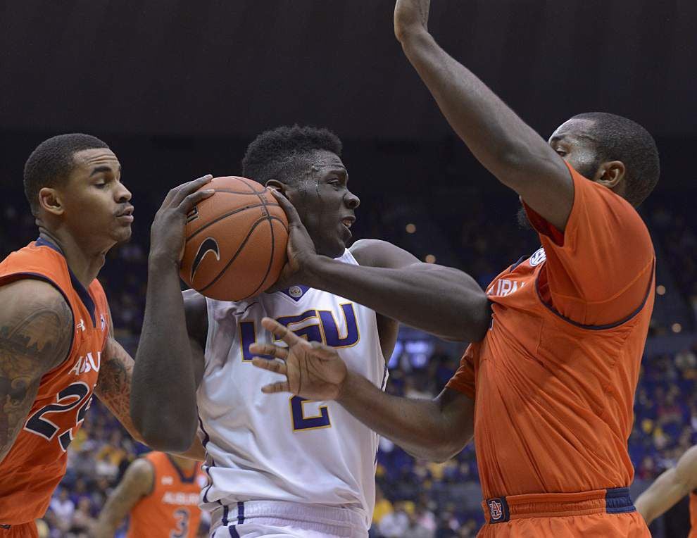 LSU's possible NCAA future still foggy at best _lowres