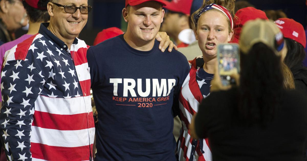 Trump Lake Rally Photos: Crowd begins arriving for President Trump rally in Lake Charles ...
