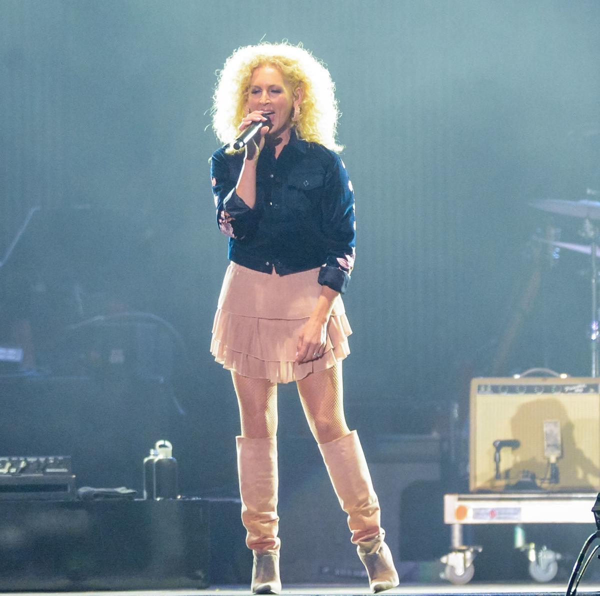 Little Big Town Performance