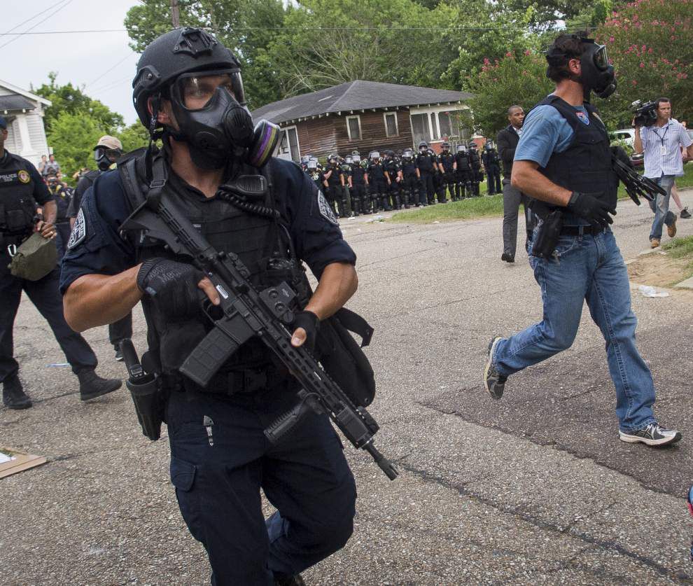 Critics question use of military-style equipment by police during Baton Rouge protests _lowres