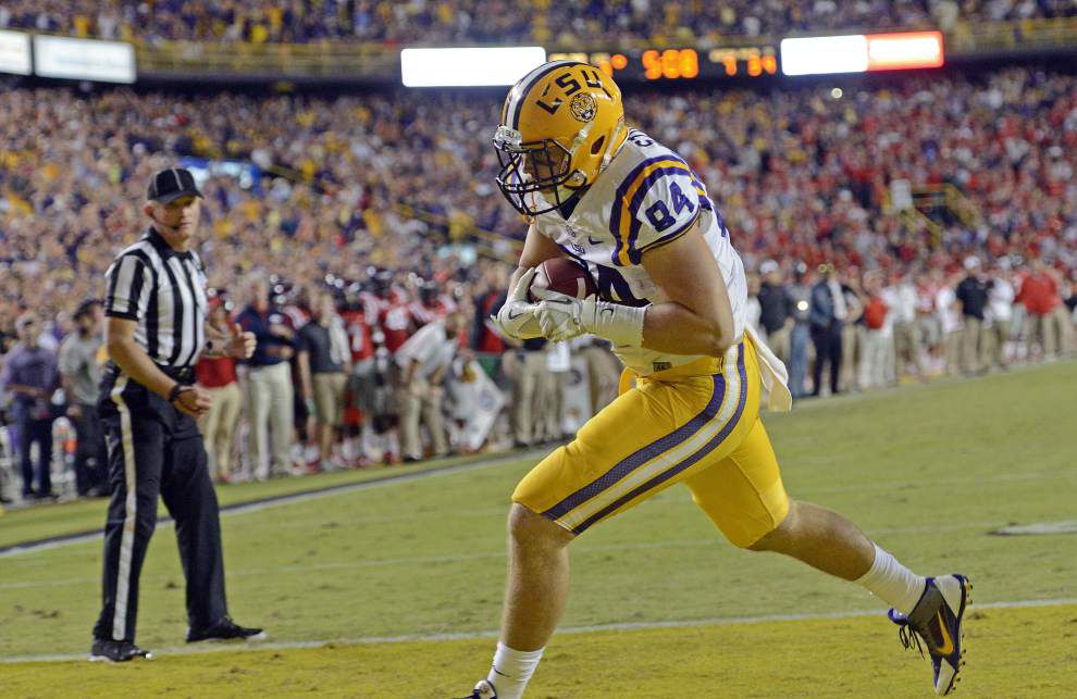 Photos: LSU takes on Ole Miss _lowres