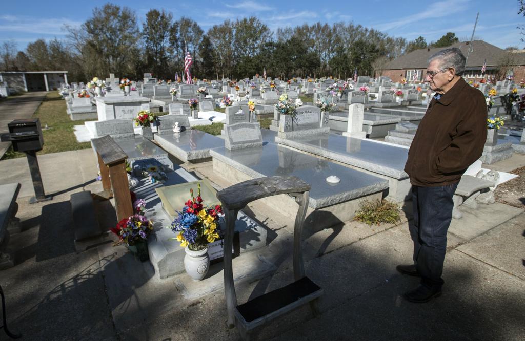 Here's what Little Richard's grave marker in Alabama looks like