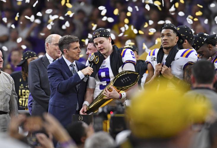 LSU title parade draws massive crowds