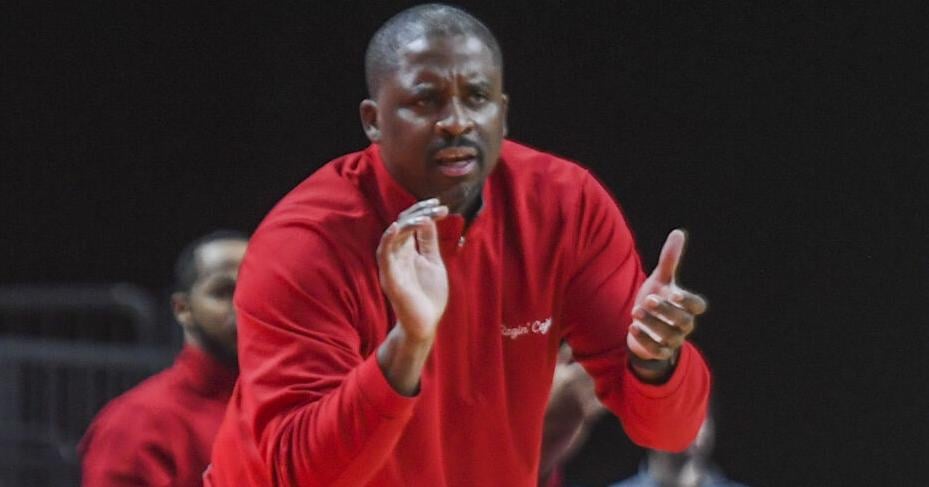 UL men's basketball busy trying to replace portal losses after first season
