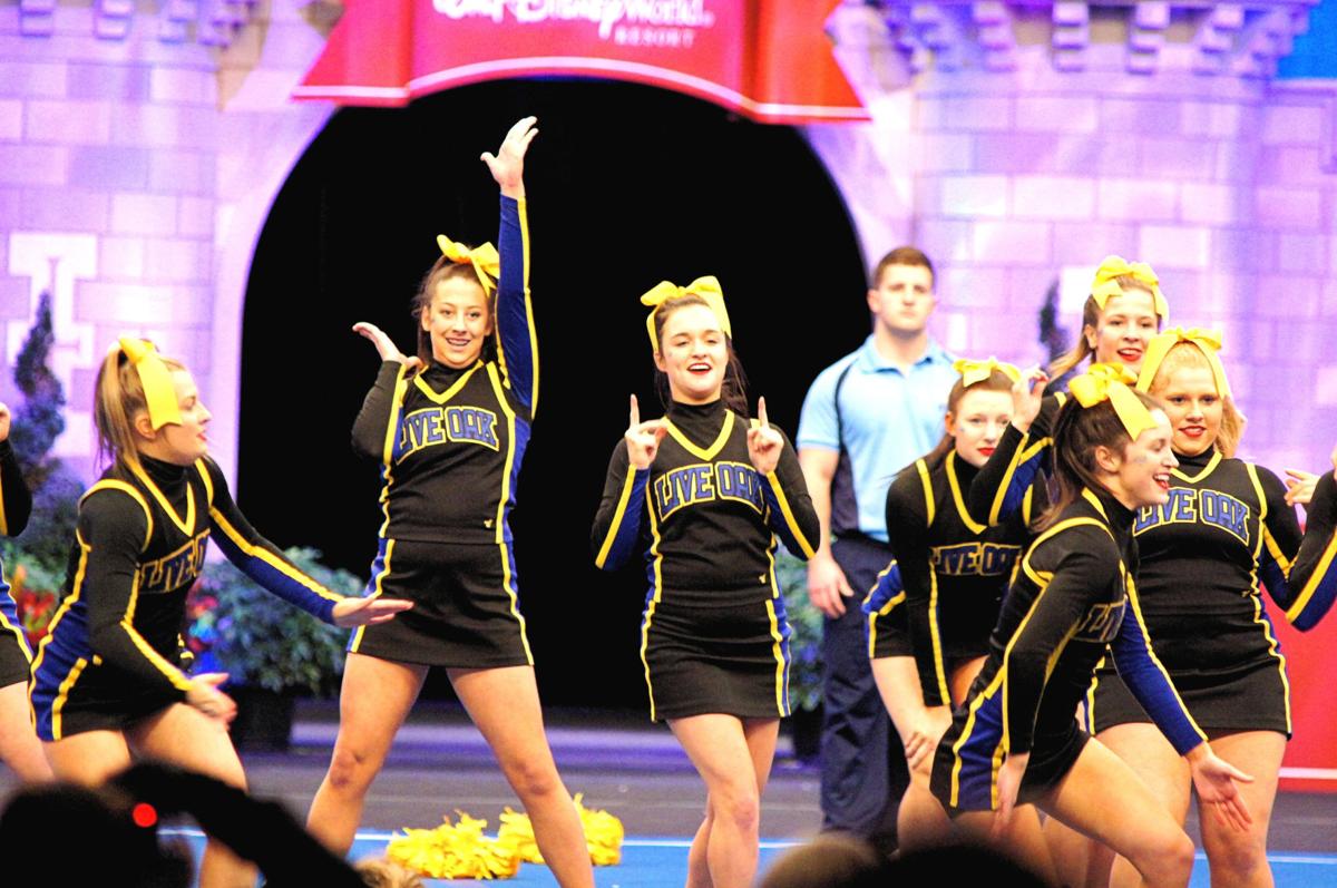 Live Oak High School cheer team brings home award from national