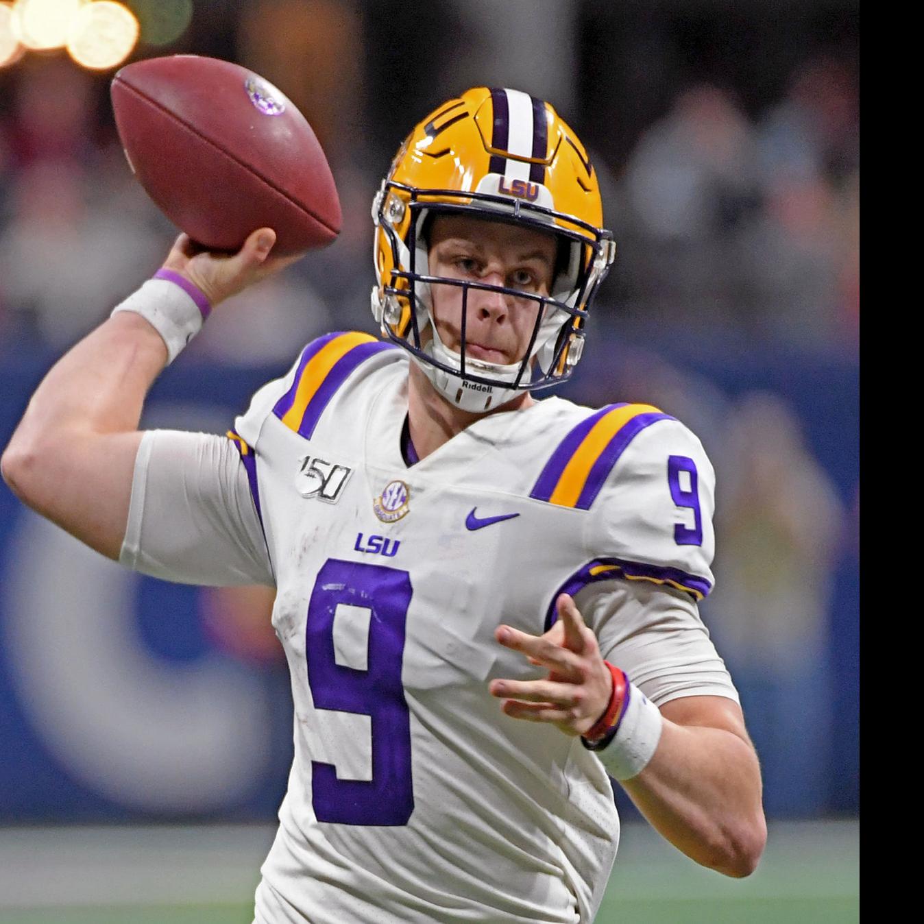 Joe Burrow wins AP College Football Player of the Year in landslide