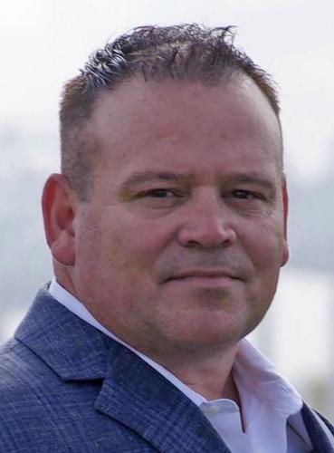 Pete Dufresne mug.jpg (copy).071020