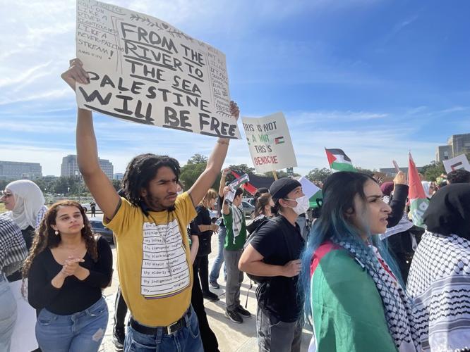 Louisiana statehouse draws 100s of pro-Palestine protesters | State ...
