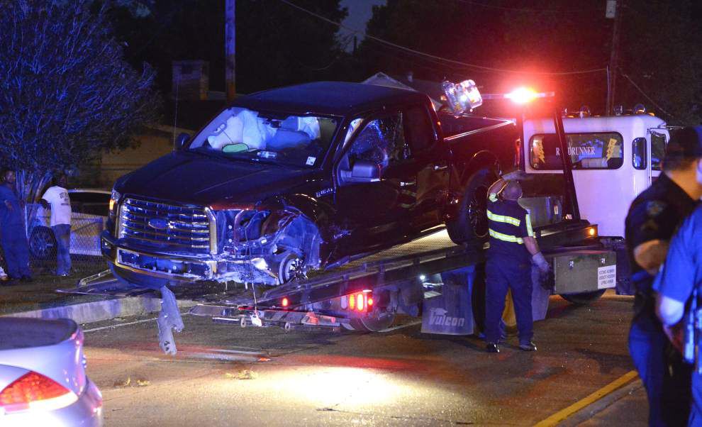 Report: Driver leads police on a chase across Baton Rouge, reaching speeds of over 120 mph _lowres