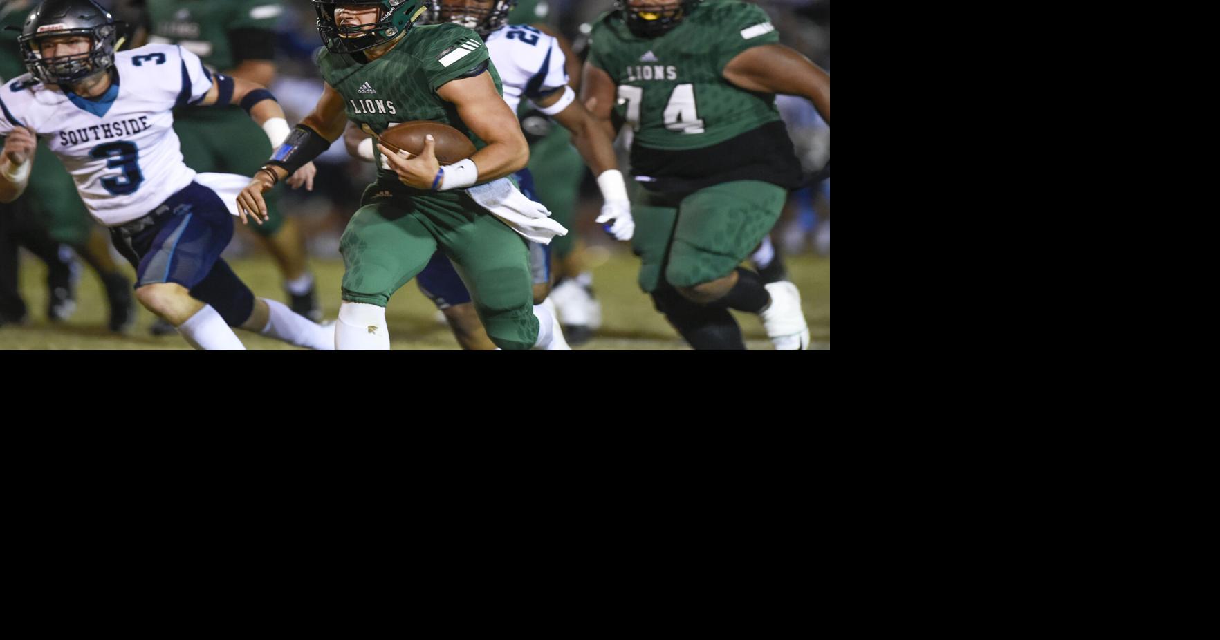 Acadiana high school football photos Lafayette High holds off