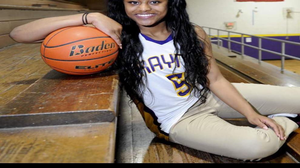 Rayne Basketball Standout Charlesha Dugas Signs With Southeastern