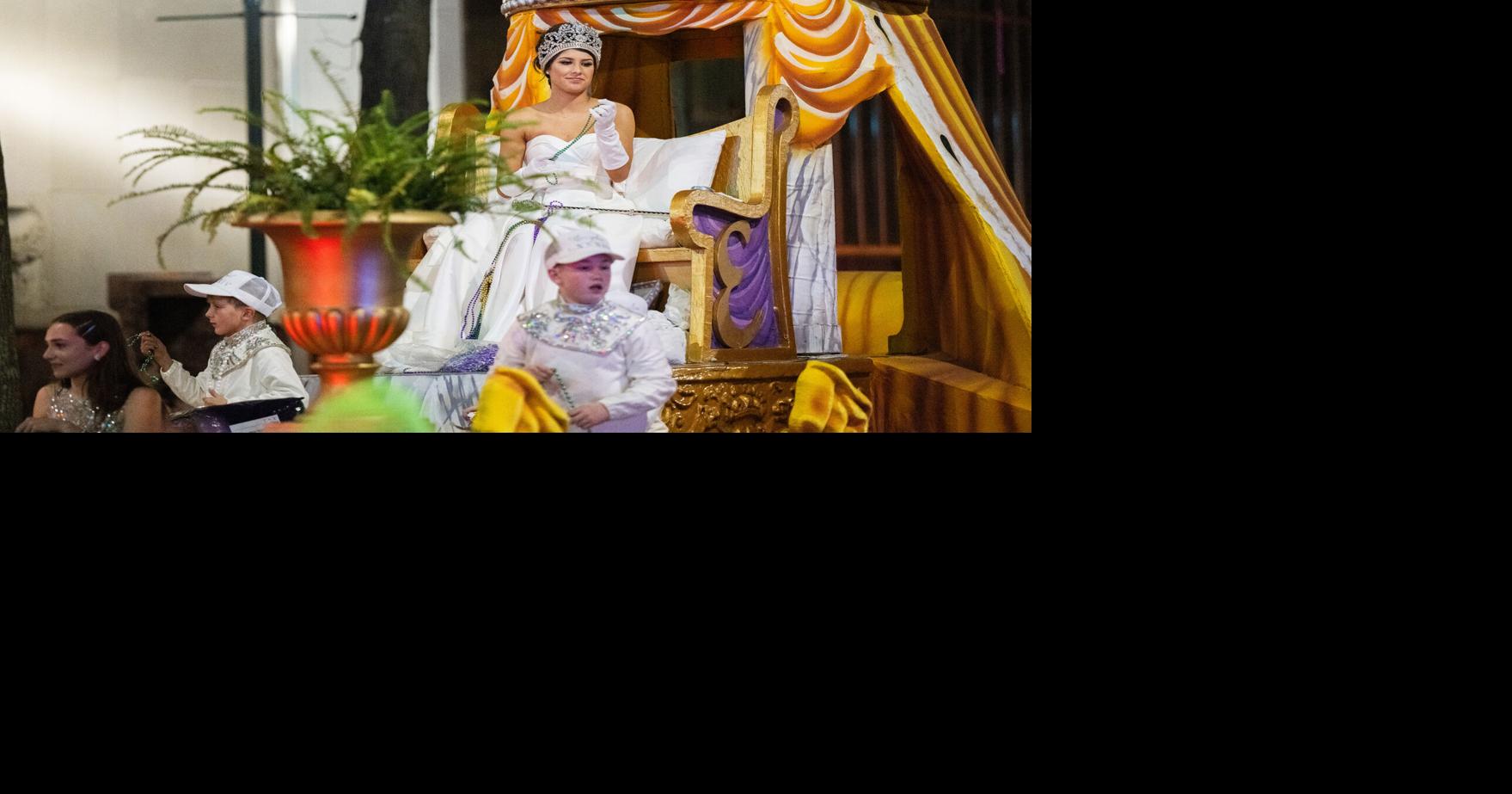 Queen Evangeline's Parade rolls through Lafayette Photos