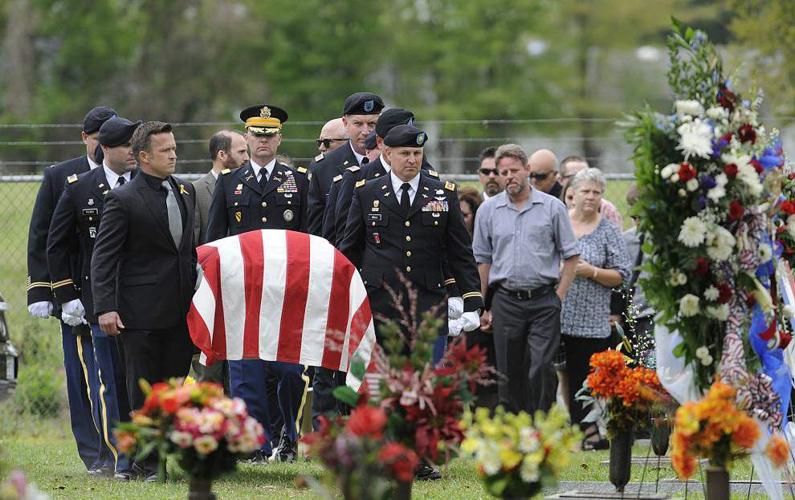 Guardsman’s body transferred to Lafayette cemetery News