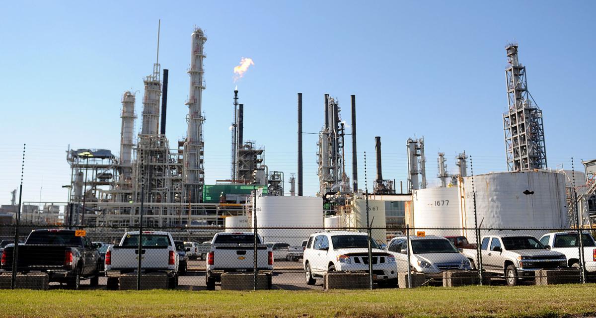 EPA finds Baton Rouge area is out of compliance with ozone standards to industry's chagrin 