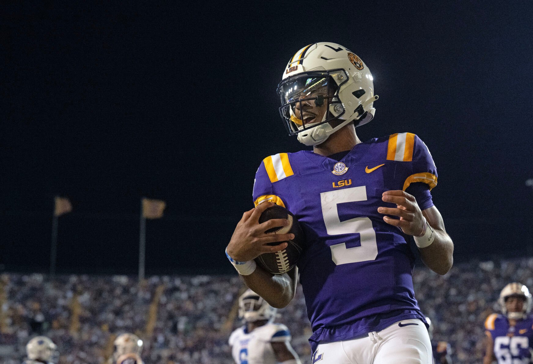 LSU's Jayden Daniels Drafted By Washington Commanders In NFL | LSU ...