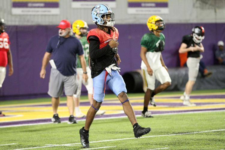 Players, coaches form bonds ahead of Red Stick Bowl XXI High School