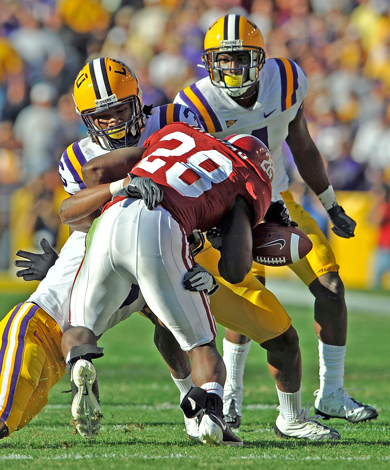 LSU Vs. Alabama Rivalry History By The Numbers: See 12 Interesting ...