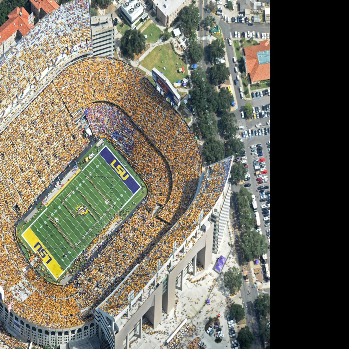 Five Teens Break Into Lsu S Tiger Stadium The Latest In Series Of Similar Incidents Crime Police Theadvocate Com