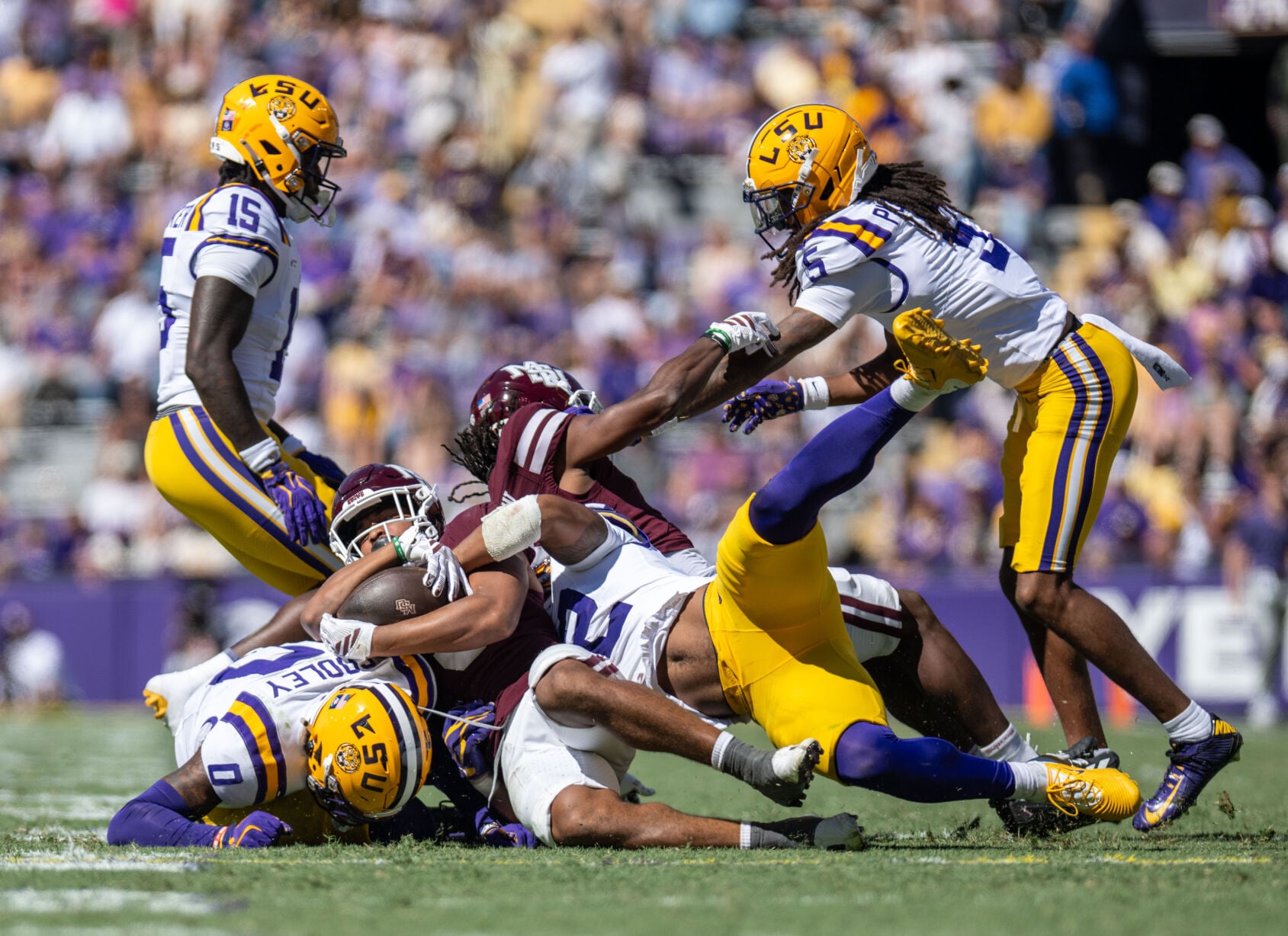 NO.lsumissstate.101826.014.JPG