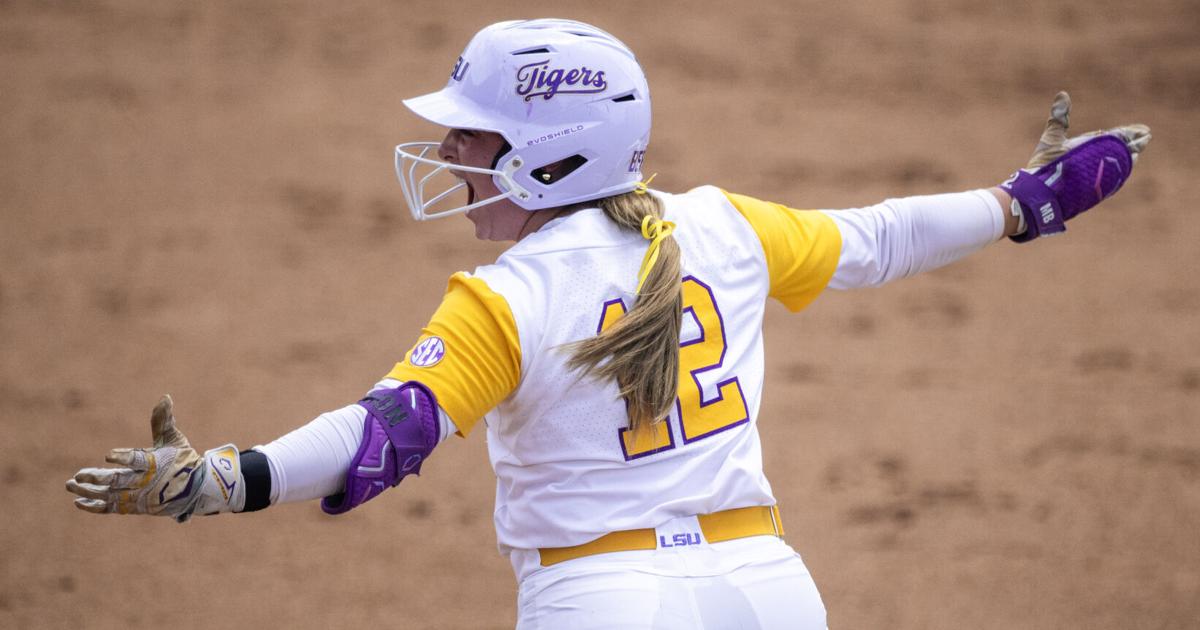 Red-hot LSU softball team shuts out No. 2 Virginia Tech, advances to NCAA ...