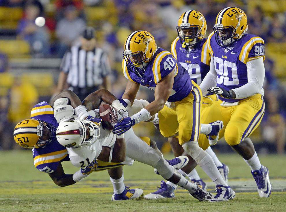 Photos: LSU Tigers ULM Warhawks _lowres
