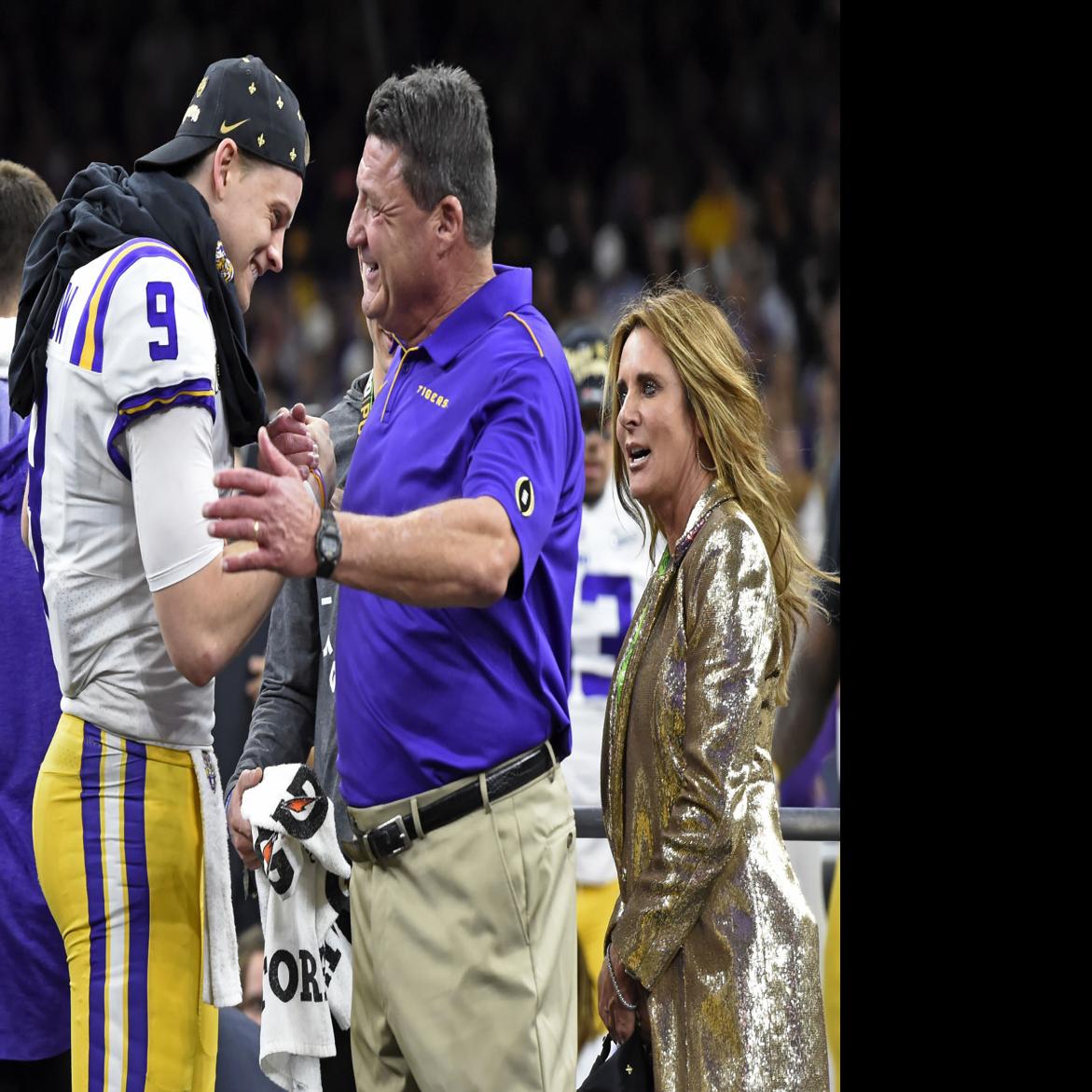 Walker One Team One Heartbeat And One Helluva Quarterback In