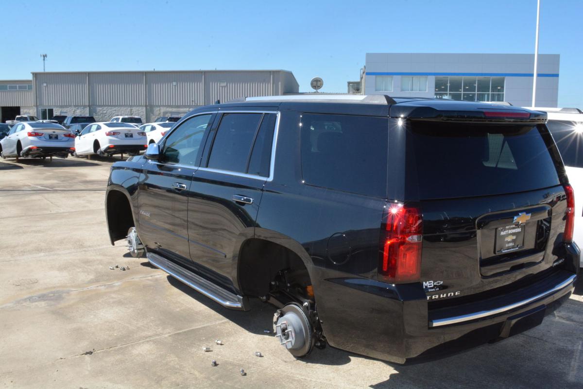 Likely Pro Ring Stole 120k In Tires Rims From Slidell