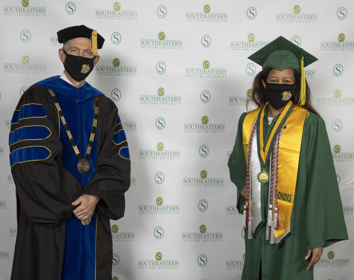 Southeastern Louisiana University graduates 1,084 in December 2020