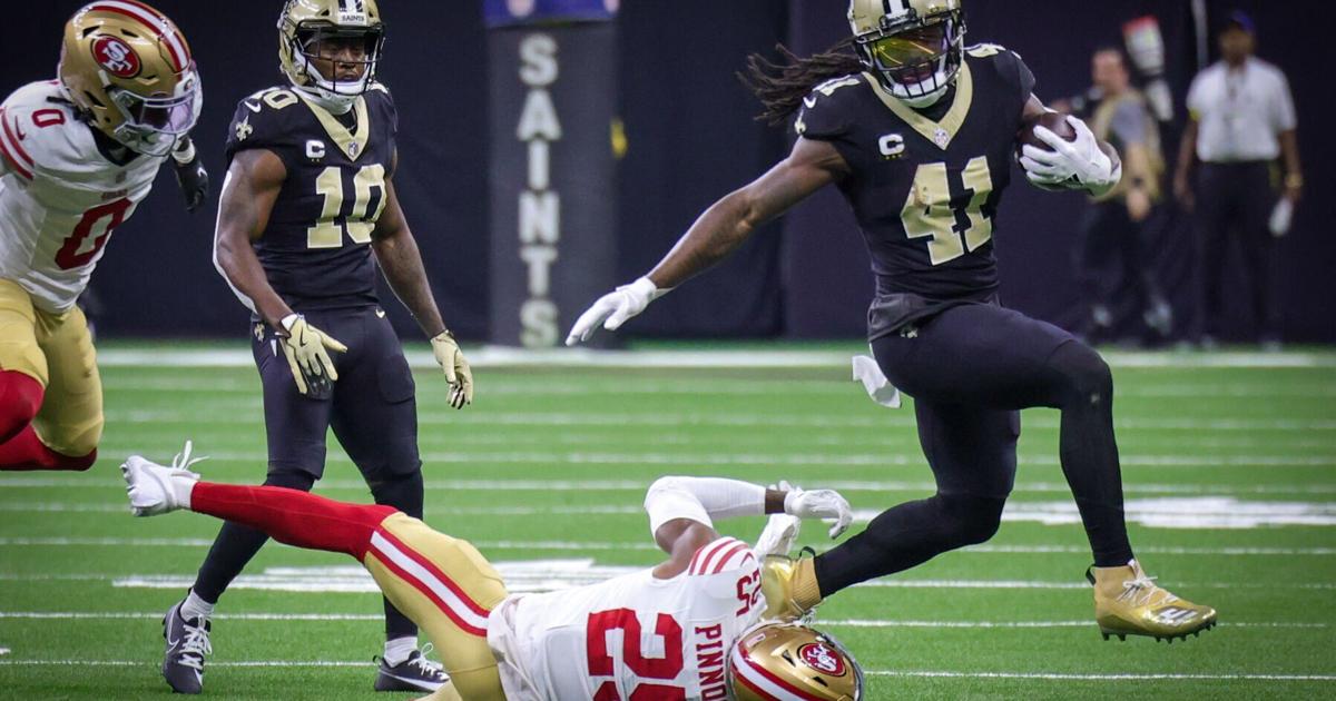 Saints rule out 4 players against the Titans, place TE Foster Moreau on ...