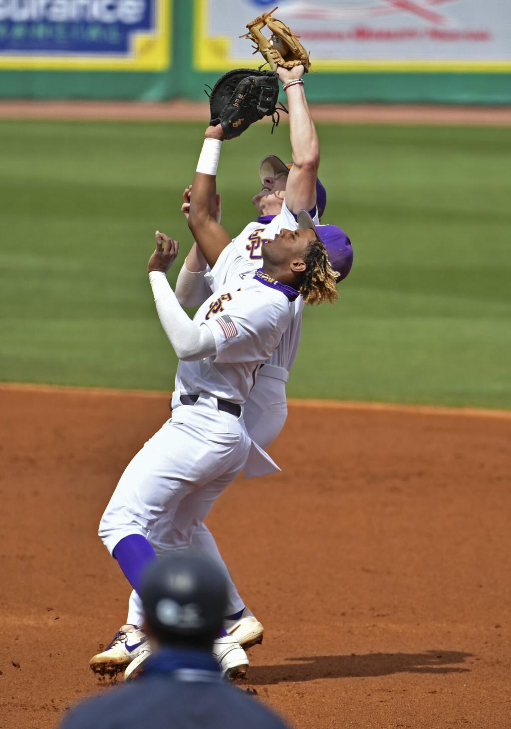 Late Game Blunders Lead to LSU Baseball's Demise in 7-6 Loss to