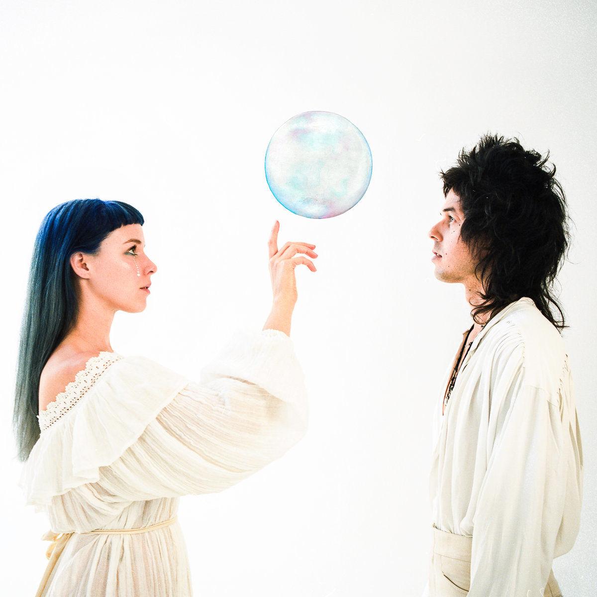 Album Review With Dreamlet Moon Honey Says Good Bye With A Lovely Bittersweet Note Music Theadvocate Com Album Review With Dreamlet Moon Honey Says Good Bye With A Lovely Bittersweet Note Music Theadvocate Com