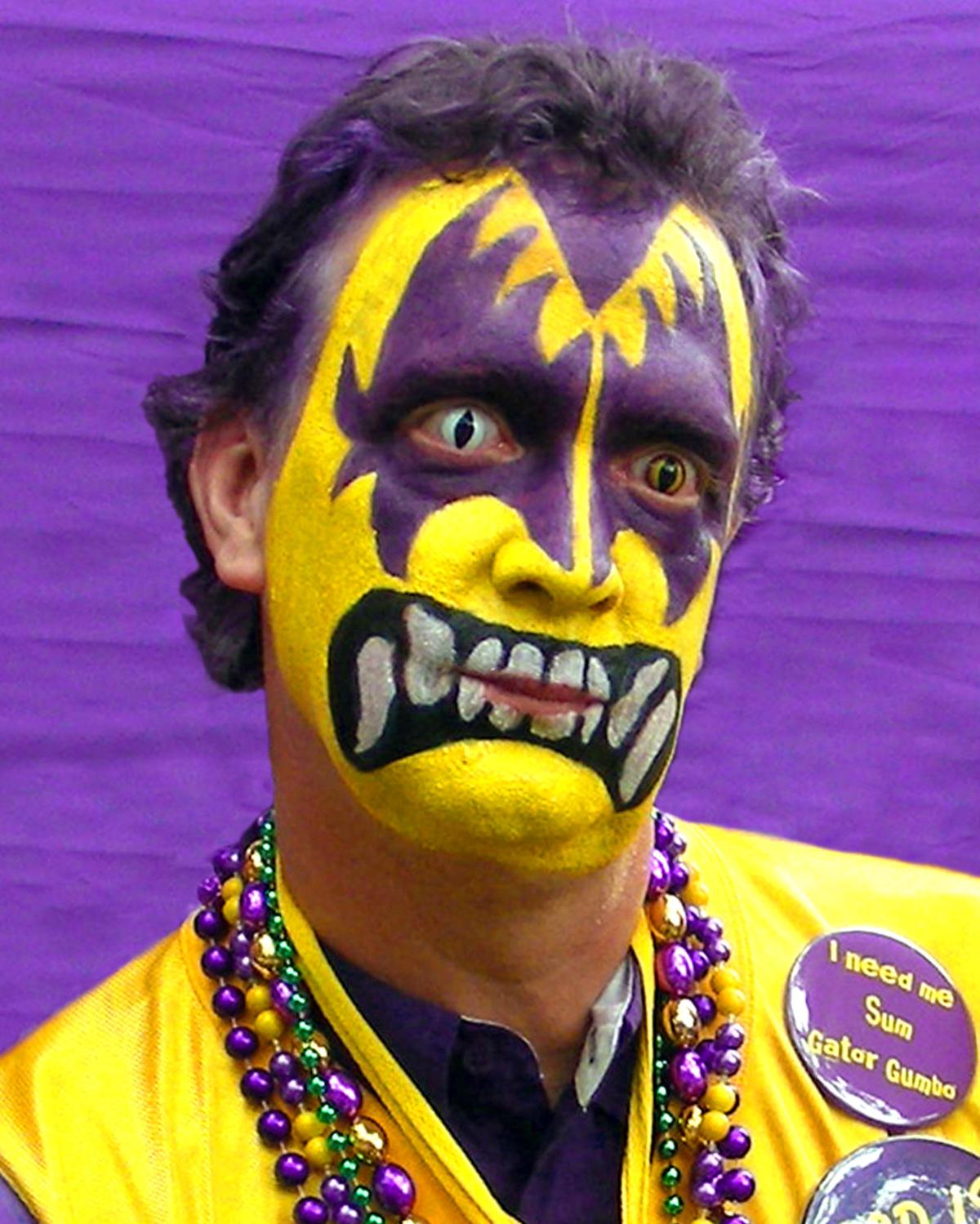 This Lsu Superfan Never Forgets To Bring His Game Face