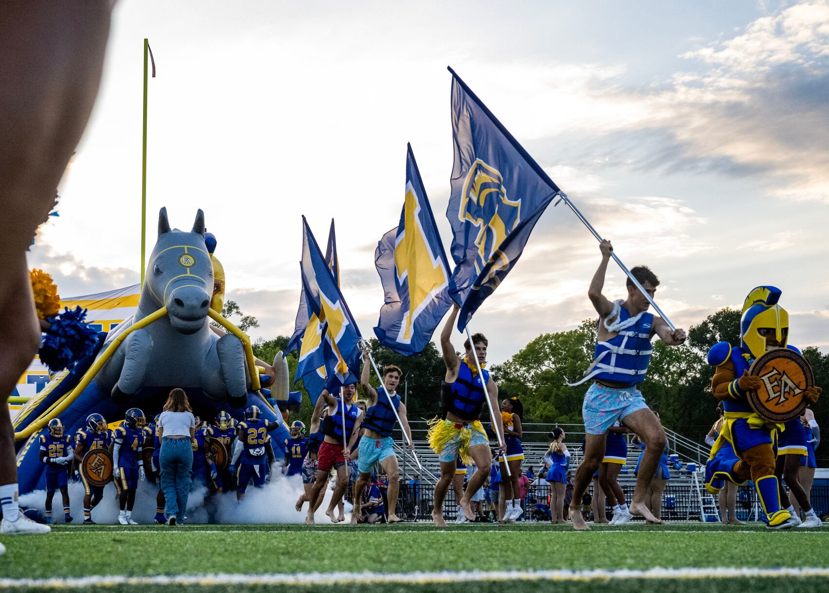 Who Was Baton Rouge's Best High School Football Player In Week 1? Vote ...