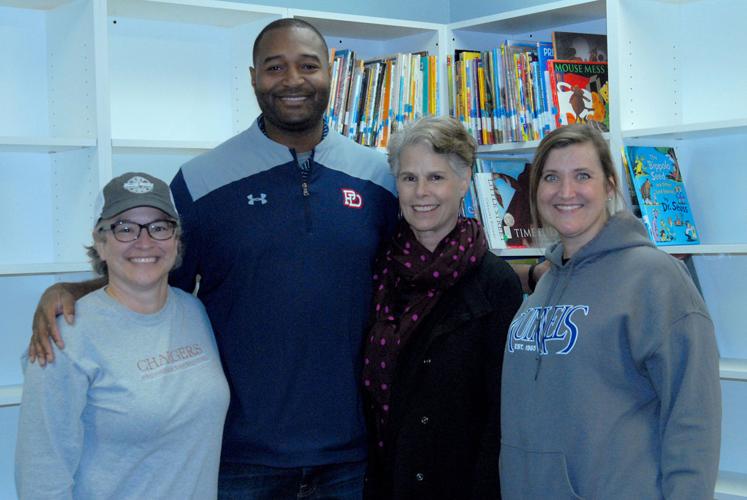 North Carolina students donate, hand deliver books to Runnels