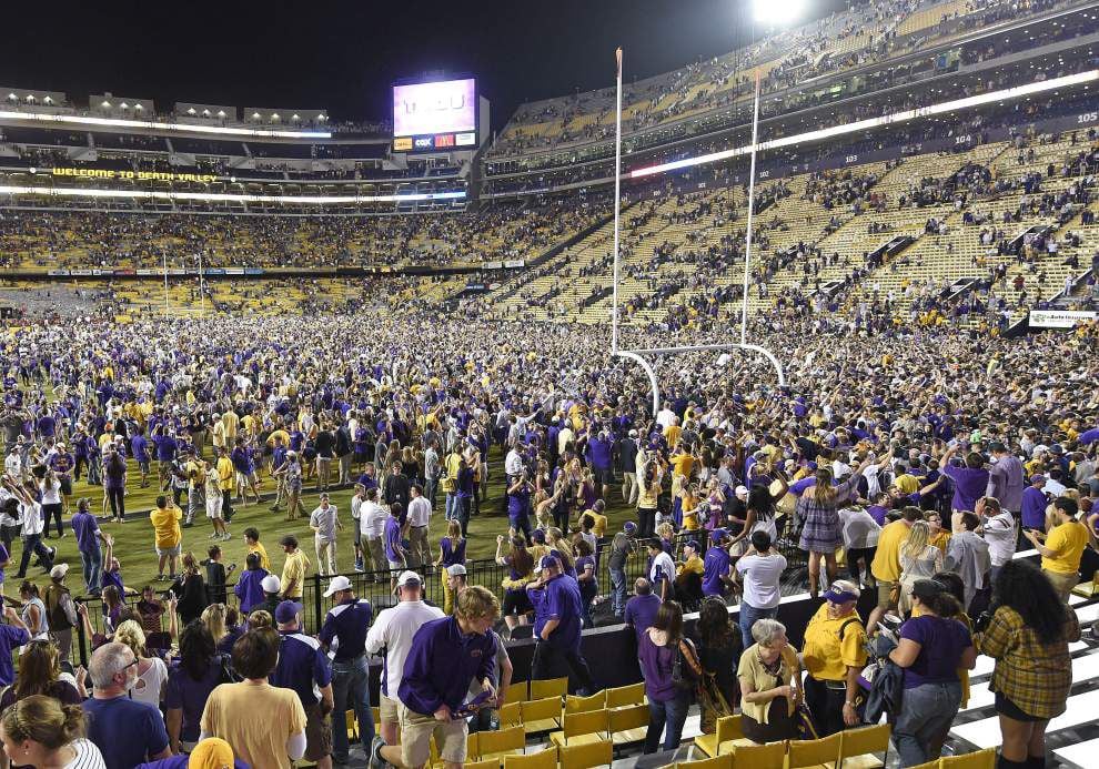 LSU football chat with Ross Dellenger, Thursday at 11 a.m. _lowres