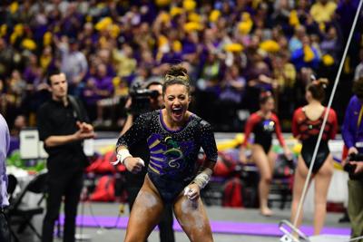 Lsu Gymnastics Overwhelms Georgia With Perfect 10s From Lexie Priessman Sarah Finnegan Lsu Theadvocate Com