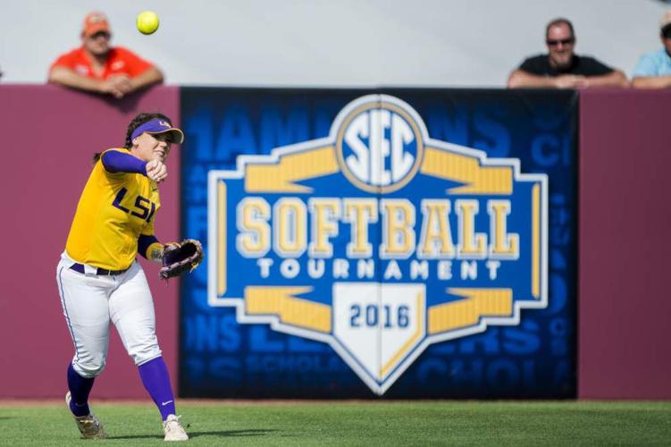SEC softball championship game Sloppy second inning costs LSU in 71
