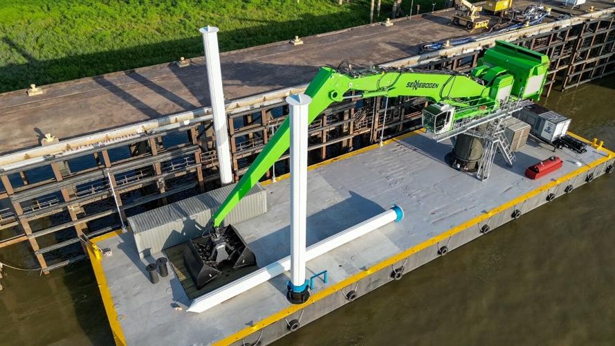 See the new crane that will make it easier to unload grain at the Port