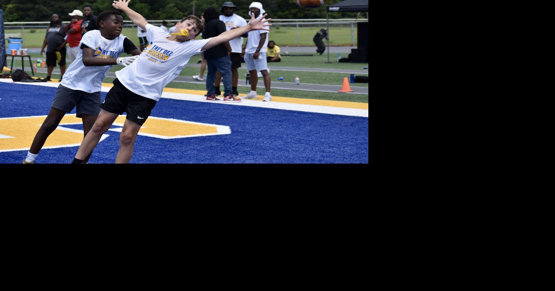 Trey'Dez Green football camp one on one