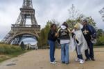 NO.parissaintsfans.102426_326.JPG