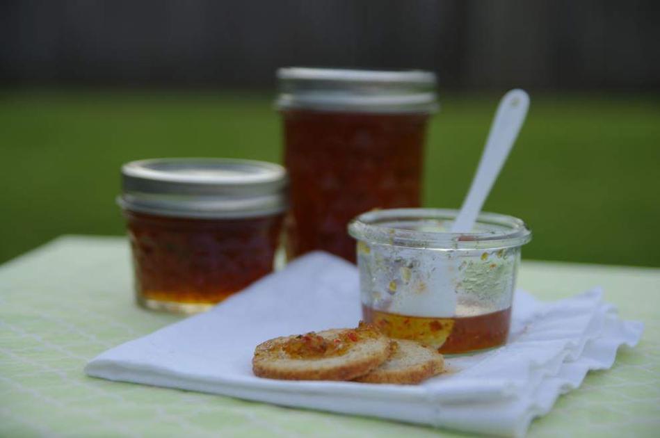 Pepper Jelly Vinaigrette Entertainment/Life