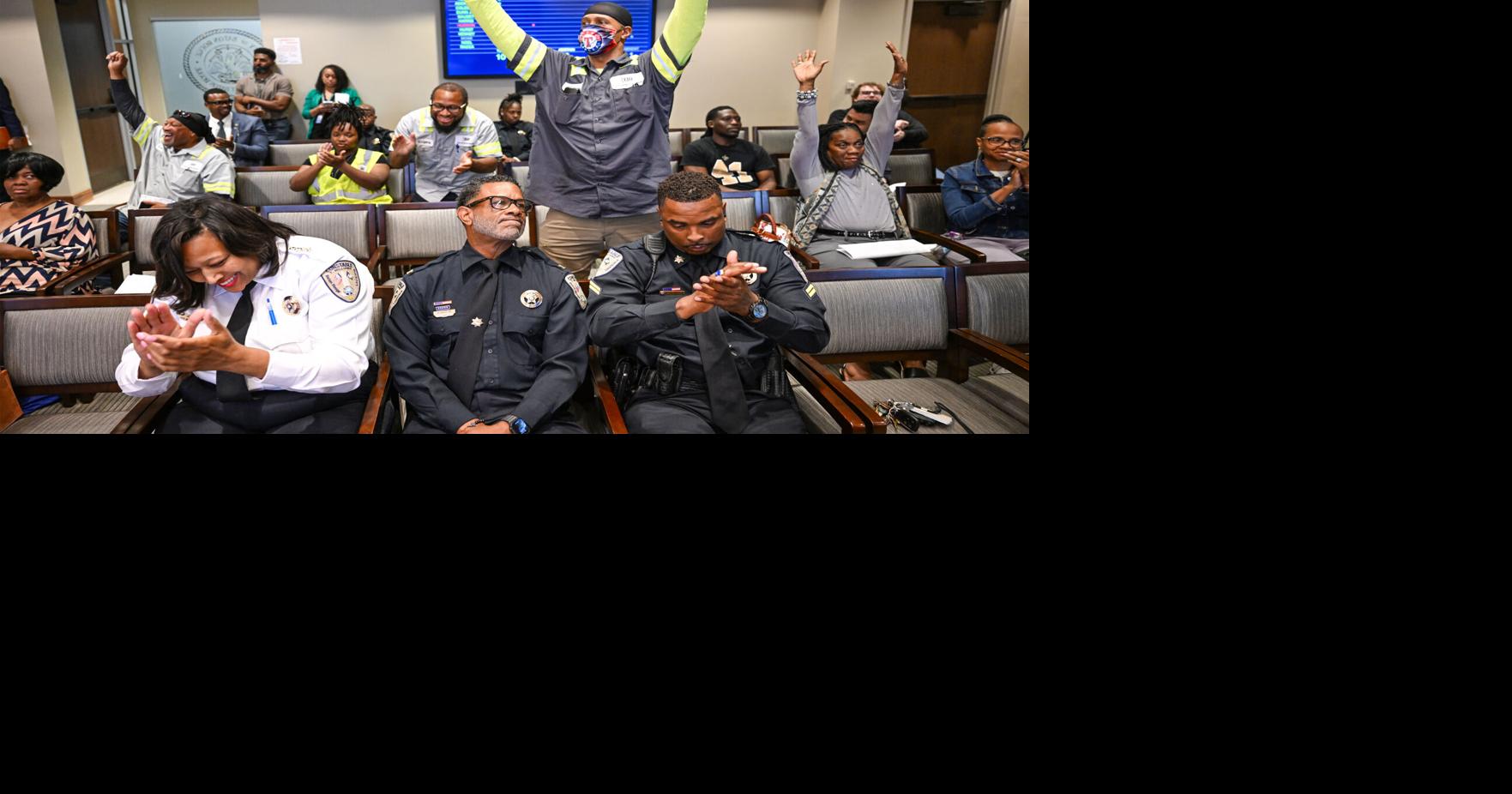 Metro Council approves sweeping pay raises for Baton Rouge city workers