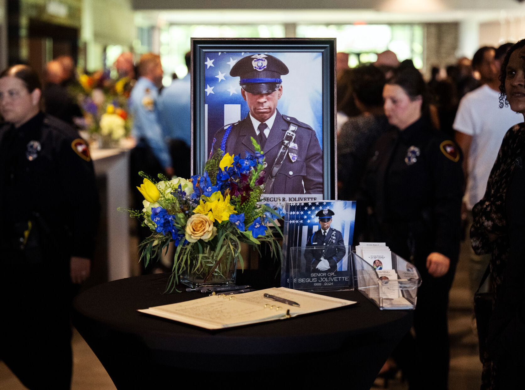 Grand jury indicts man in Lafayette police officer death | Courts ...